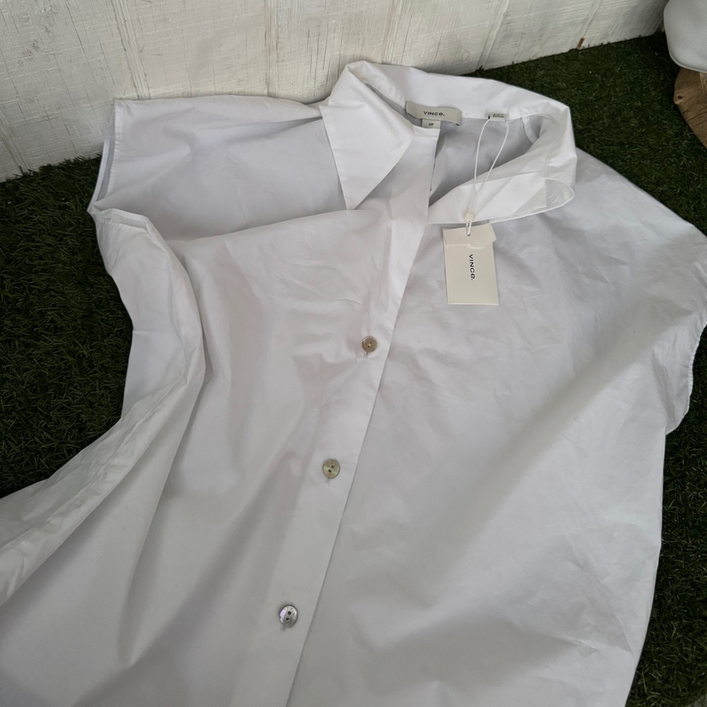 VINCE SHAPED COLLAR CAP SLEEVE BLOUSE Size S Small New with tags $295 - Picture 5 of 10